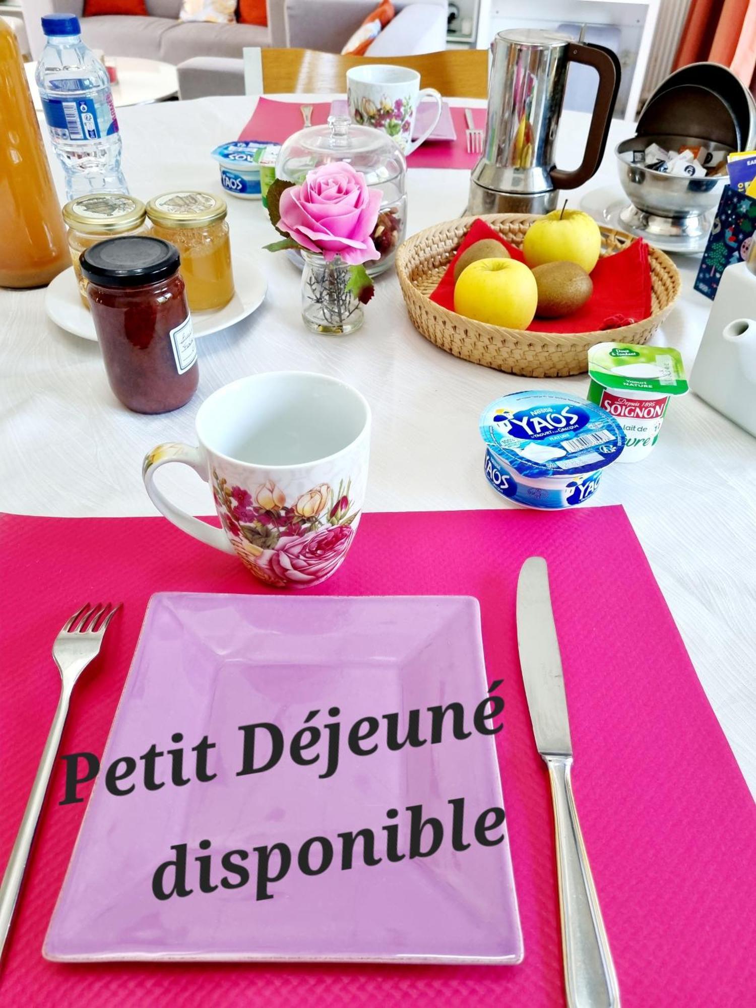 Belle Maison D'Art Verdoyante & Jardin Saint-Rémy-lès-Chevreuse Esterno foto